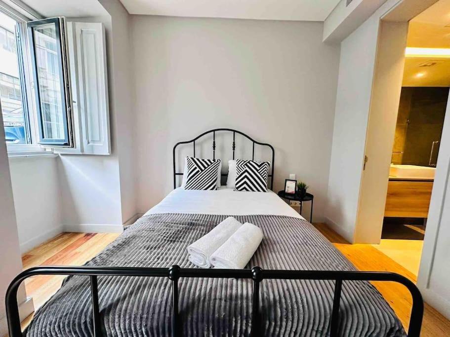 Lisbon Marques De Pombal Top Flat Great Locations City Center B Dış mekan fotoğraf