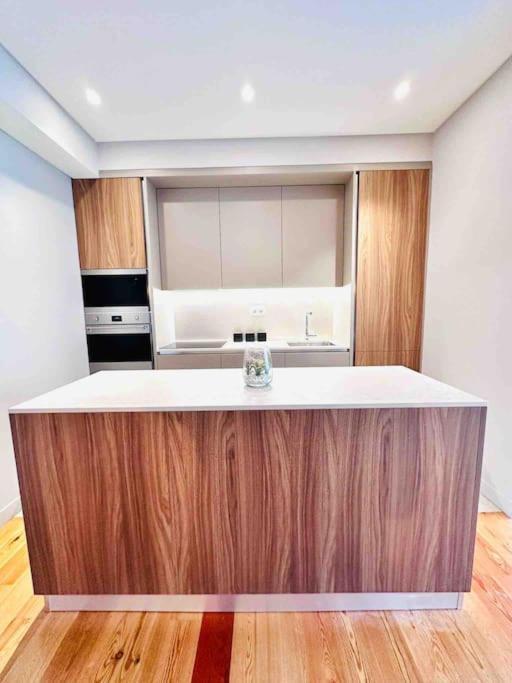 Lisbon Marques De Pombal Top Flat Great Locations City Center B Dış mekan fotoğraf